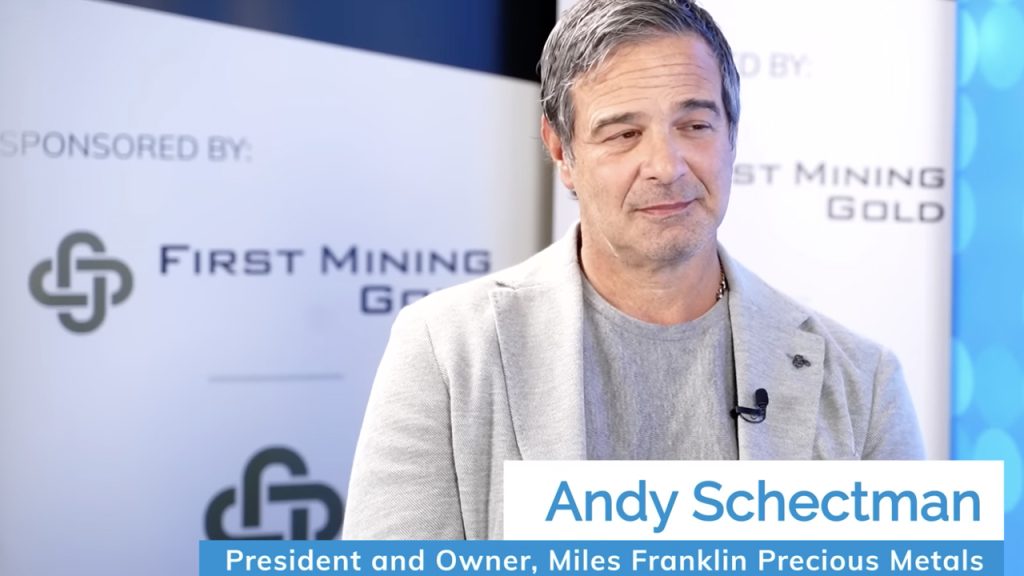 Expert Predicts Looming Economic Collapse as BRICS Nations Unite