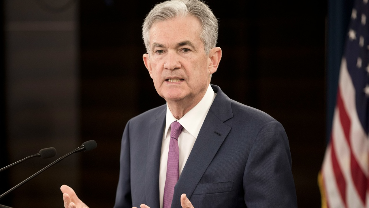 Cục Dự trữ Liên bang tăng Lãi suất chuẩn thêm 0,25%, quá trình khử lạm phát 'sớm', Powell nói 
