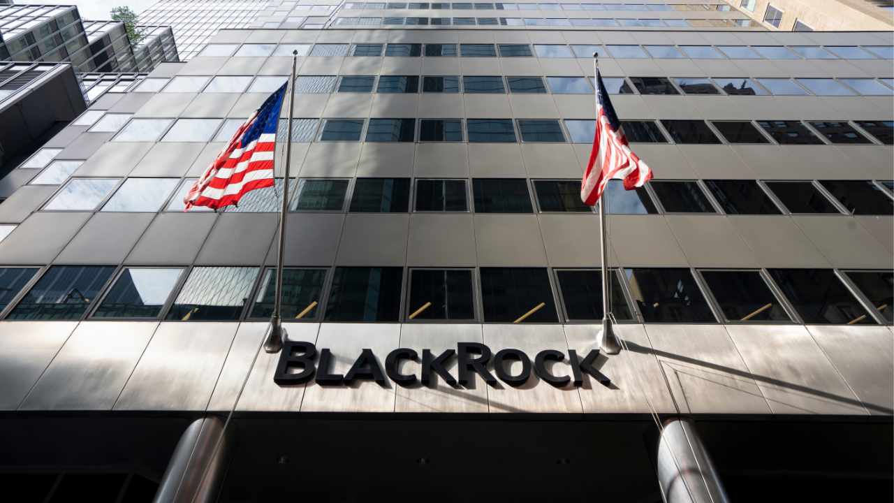 World’s Largest Asset Manager Blackrock Predicts No Fed Rate Cut This Year