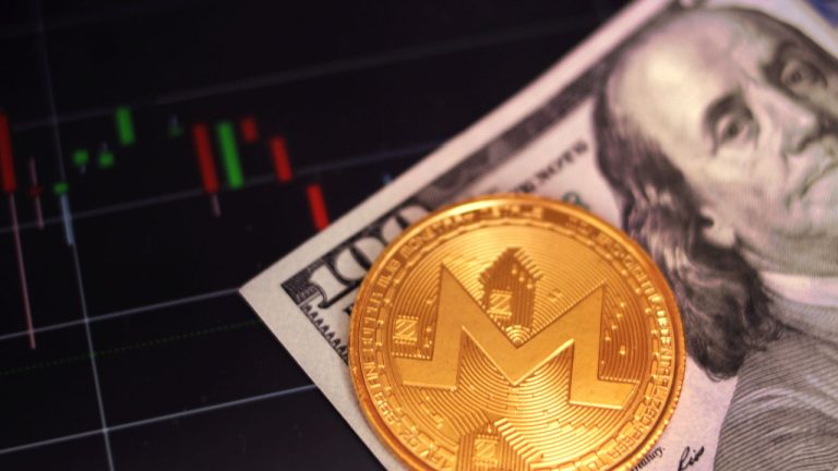 Biggest Movers: XMR Nears 6-Week High, as LINK Falls Near a Resistance Level