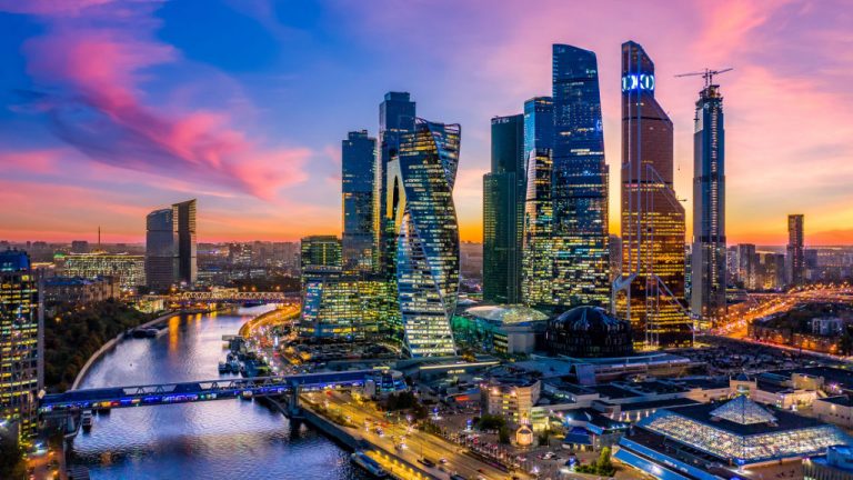 Moscow City Crypto Exchanges Ready to Send Cash to London, Report