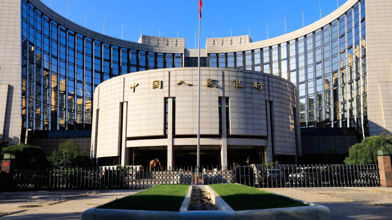 Regulators Should Heed Crypto Risks When Innovating Regulation, Says Chinese Central Bank Official
