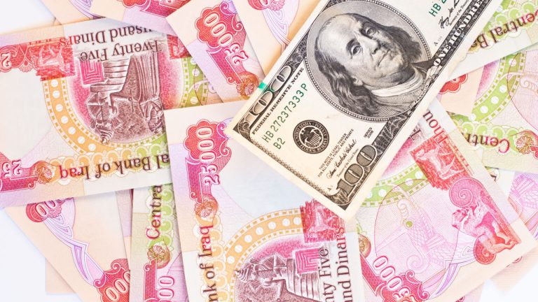 Iraq Issues Ban on US Dollar Transactions to Bolster Usage of Iraqi Dinar