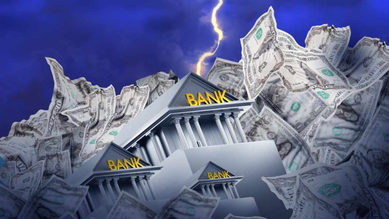 Swedbank Strategist Says US Banking Crisis Is Spreading — Warns of More Banks Failing successful  a 'Vicious Spiral'