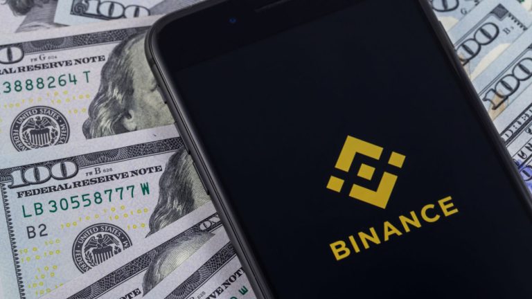 Binance US Restores USD Withdrawals, Suggests Users Withdraw or Spend Their Dollars