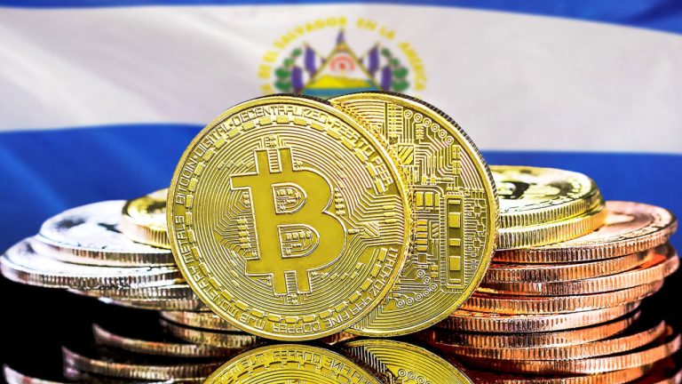 Bitcoin Permabull Max Keiser: 'El Salvador Will Be Debt Free by 2030 With Bitcoin'