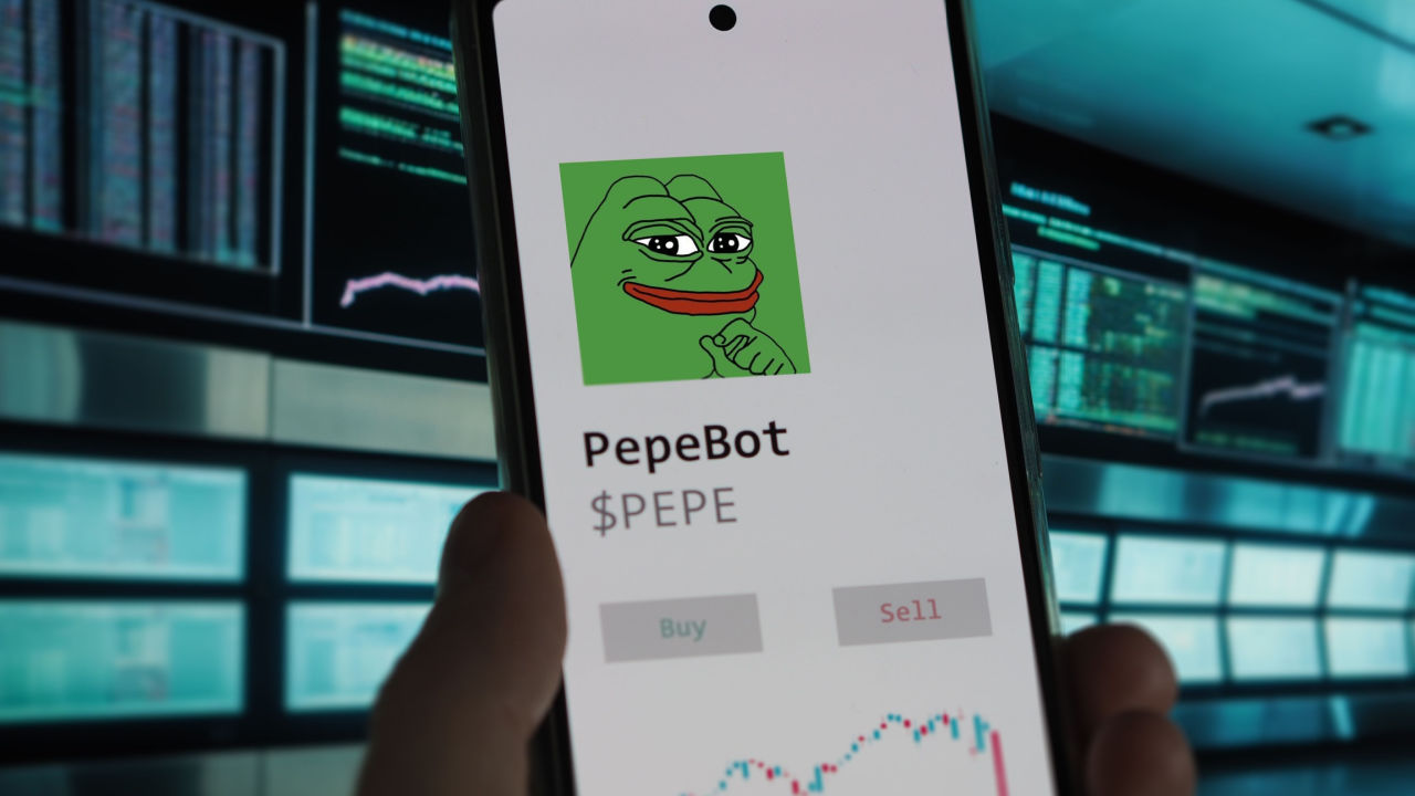 Biggest Movers: PEPE 13% Higher as Coin Breaks Out of Key Resistance Level