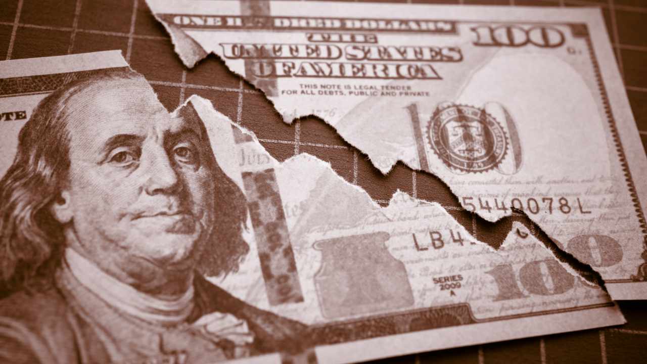 Money: How Many Dollars Are Printed and Destroyed Each Year?