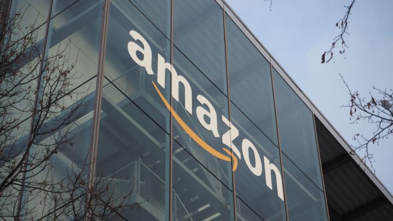 Amazon to Invest up to $4 Billion in AI Firm Anthropic