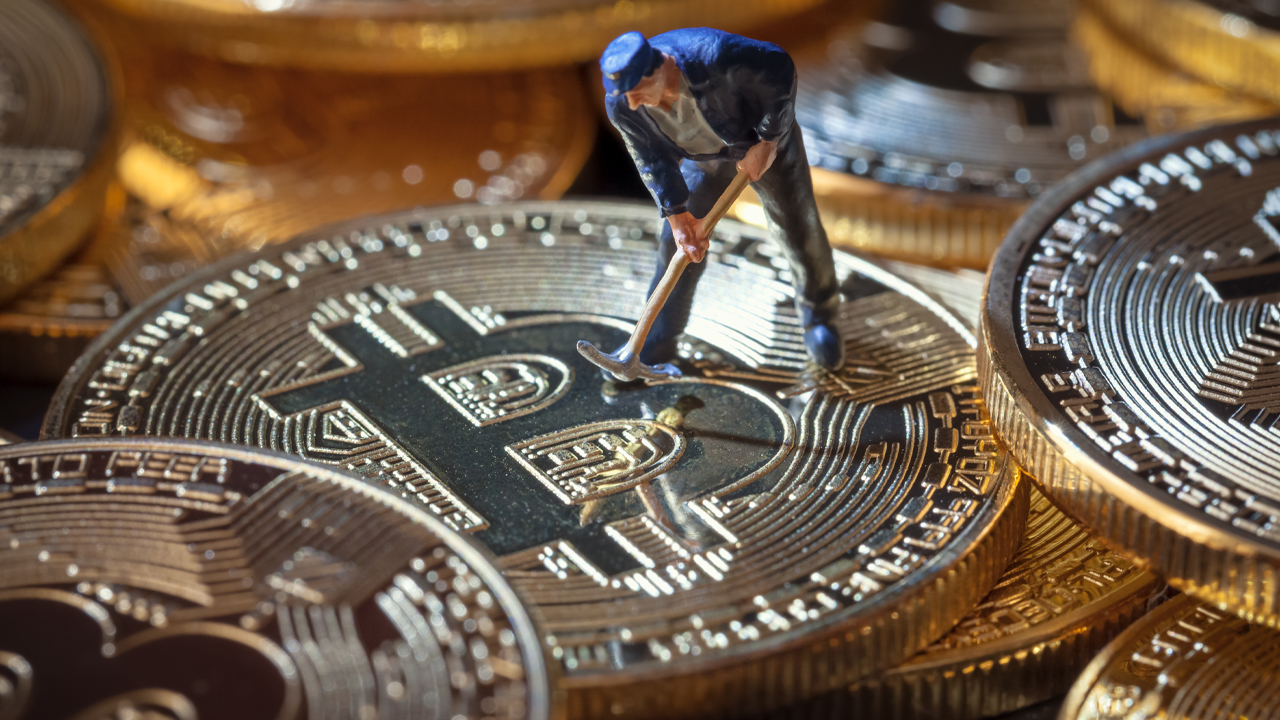 Bitcoin Miner – Crypto mining simulator with real Bitcoin rewards
