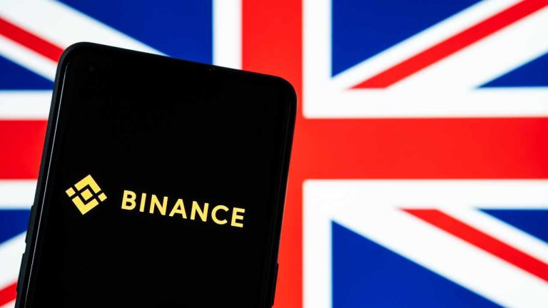 Binance Stops Accepting Users in UK to Comply With New Crypto Regulation