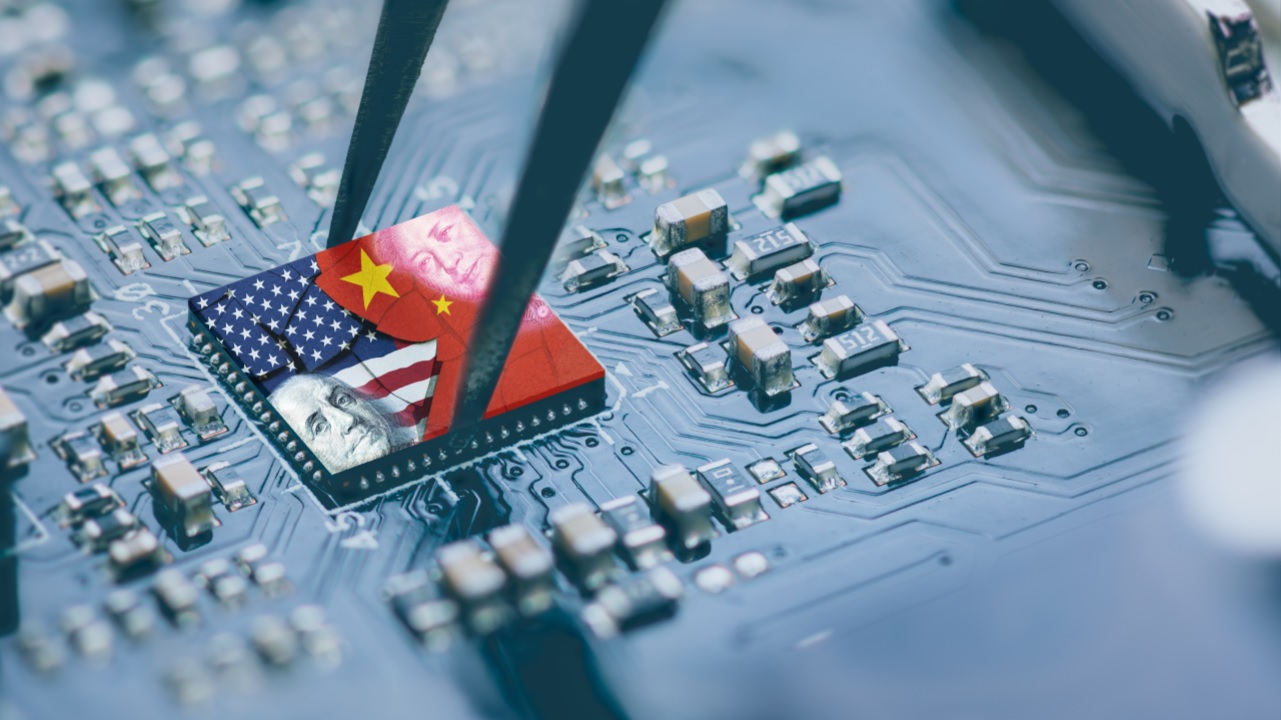 US Mulls Tighter Restrictions On AI Chip Shipments To Chinese Firms