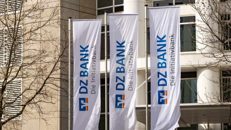 German Banking Giant DZ Bank Launches Crypto Custody Platform