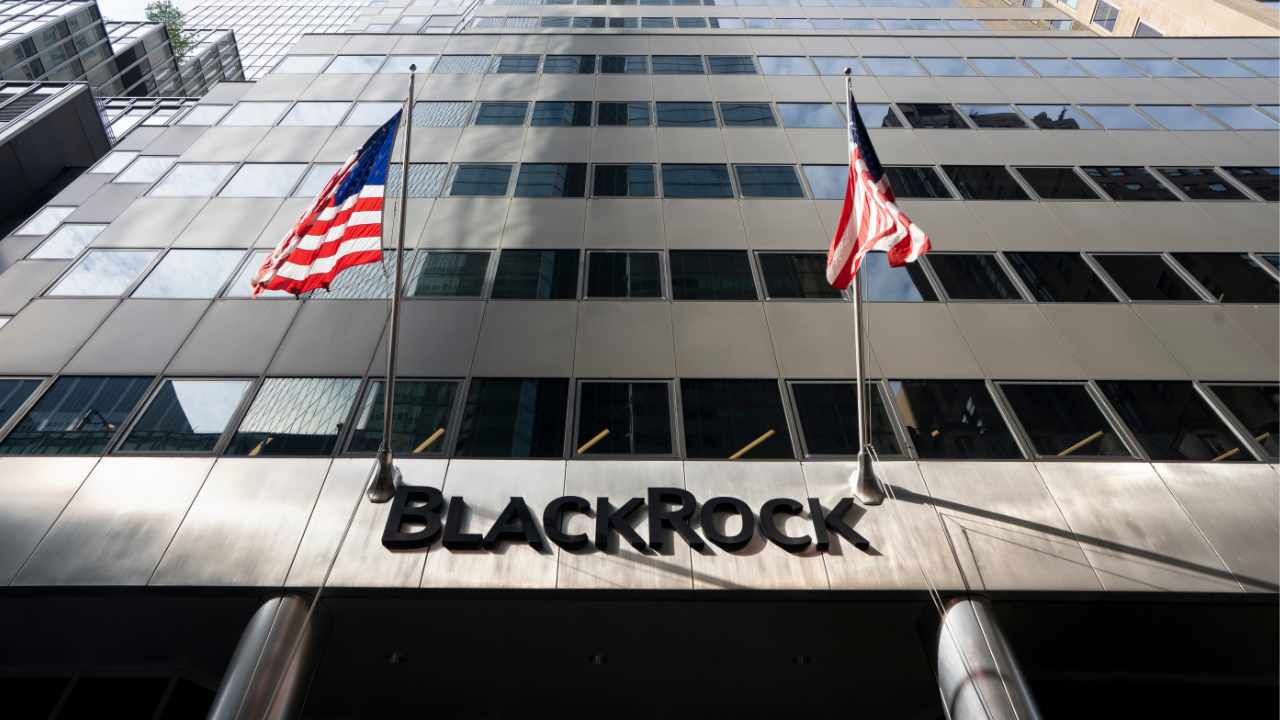 Blackrock Reveals Plan to Seed Spot Bitcoin ETF With  Million on January 3