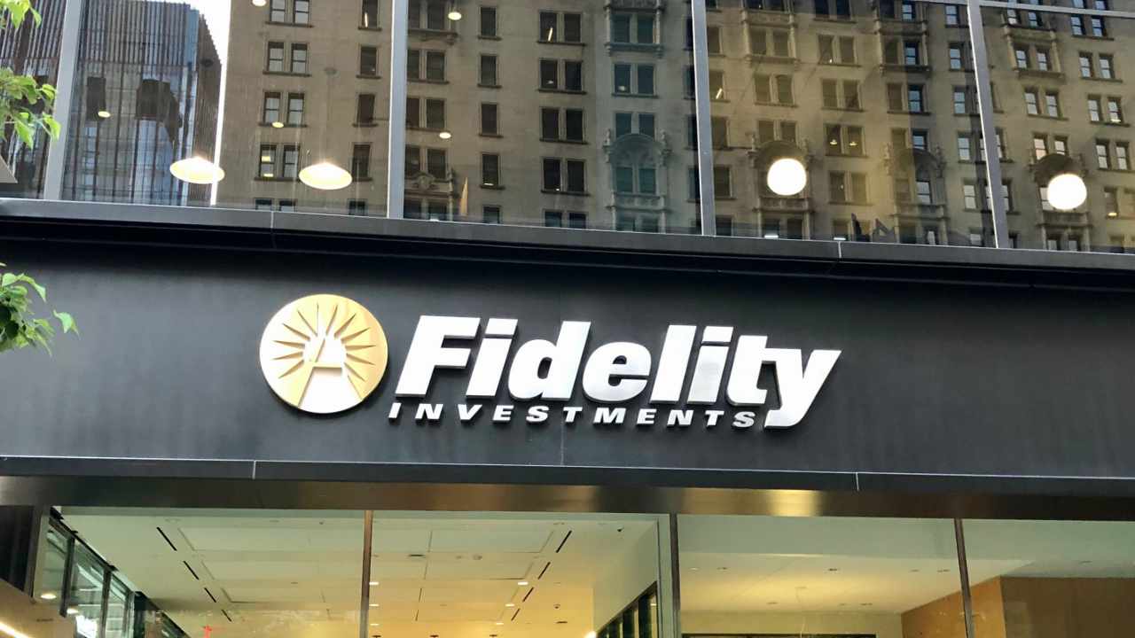 Asset Manager Giant Fidelity Investments Launches Bitcoin Spot ETF in  Canada - CoinCheckup