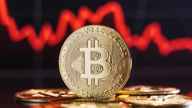 Former Bitmex Chief Predicts 30% BTC Correction — Warns Spot Bitcoin ETFs Could Make It Worse