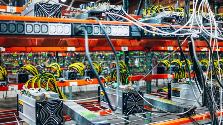 UAE-Based Phoenix Group Bolsters Mining Capabilities With $  187M Bitmain Deal Amidst Global ASIC Race