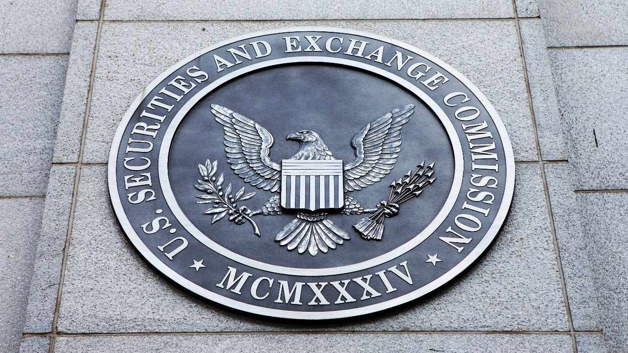 SEC Expected to Approve 'a Handful' of Spot Bitcoin ETFs on