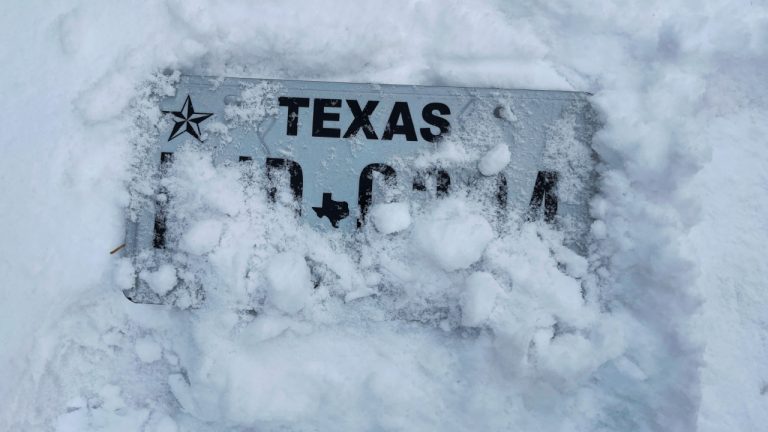 Bitcoin Mining in Texas Faces Test as Subzero Weather Strikes