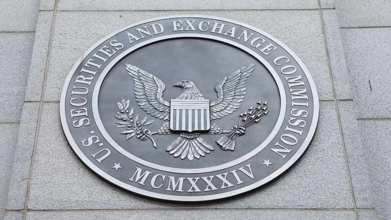 SEC’s Revised ‘Dealer’ Definition Sparks Concerns Over Impact on Crypto Innovation – Regulation Bitcoin News