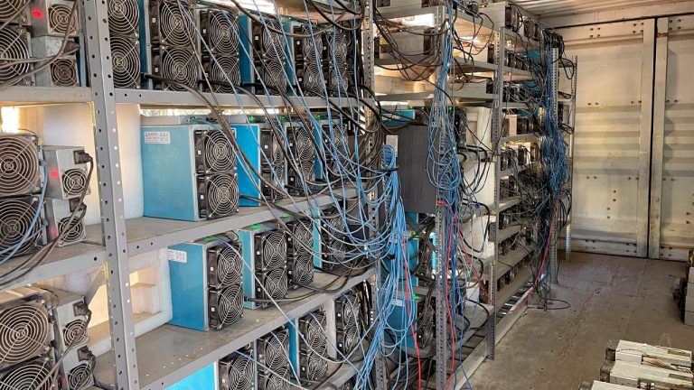 As Bitcoin Hits New Highs, Nasdaq-Listed Miners Face Unexpected Declines