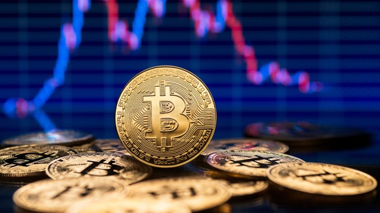 Mixed Fortunes for US Bitcoin Funds arsenic  GBTC Losses Offset Other Gains