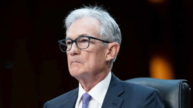 Fed Chair Powell Reaffirms Stance on Custody Assets Amid SEC Crypto Rule Controversy