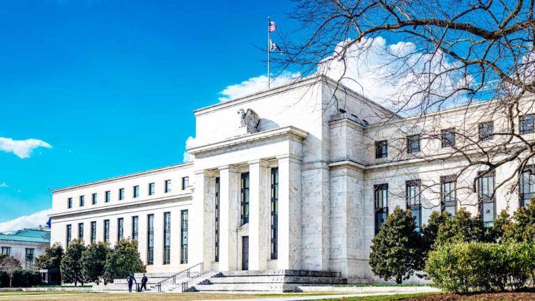 Peter Schiff urges Fed to raise rates and let markets crash