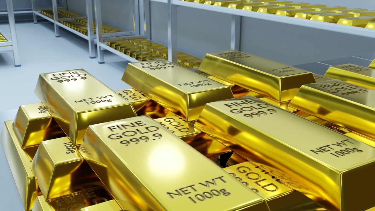 Goldman Sachs Raises Gold Forecast to ,900 by 2025