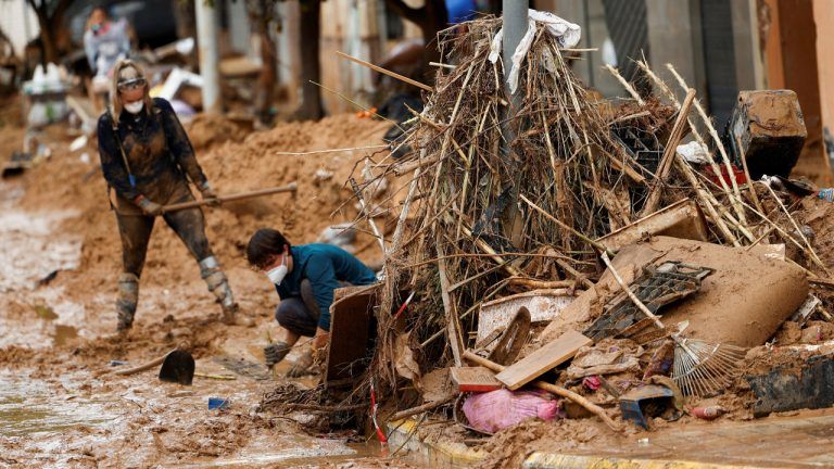 Binance Charity Donates  Million to Spain’s Red Cross for Flood Relief