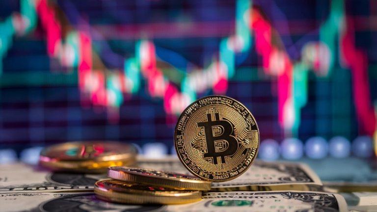 Bitcoin Technical Analysis: Market Indecision Holds Prices in a K Range