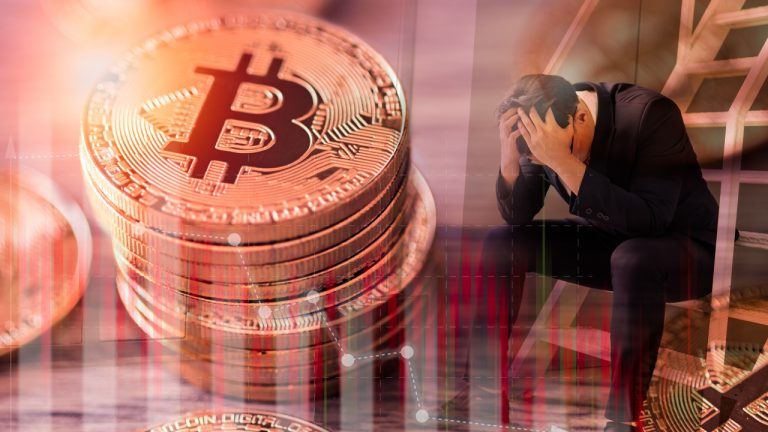 Bitcoin Crashes Below K, Triggering .23B in Liquidations as Crypto Markets Spiral