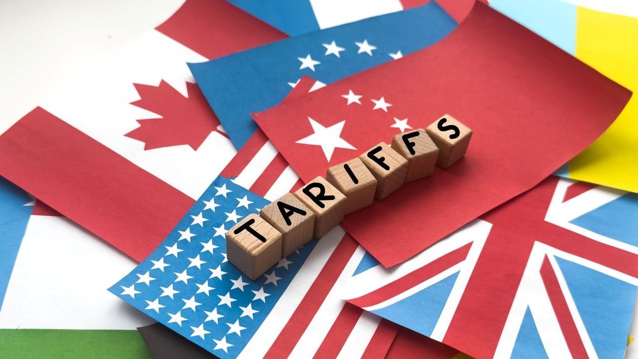 Bitcoin Battles Headwinds at K as Global Trade Disputes Deepen Bitcoin Battles Headwinds at K as Global Trade Disputes Deepen