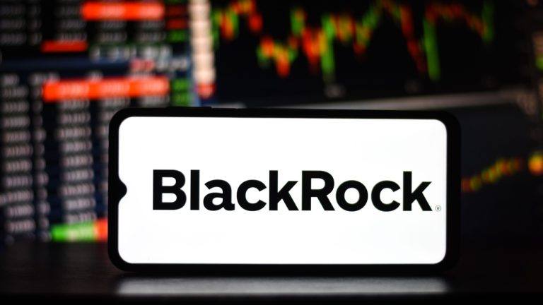 Blackrock Incorporates Bitcoin ETF in 0 Billion Portfolio Strategy