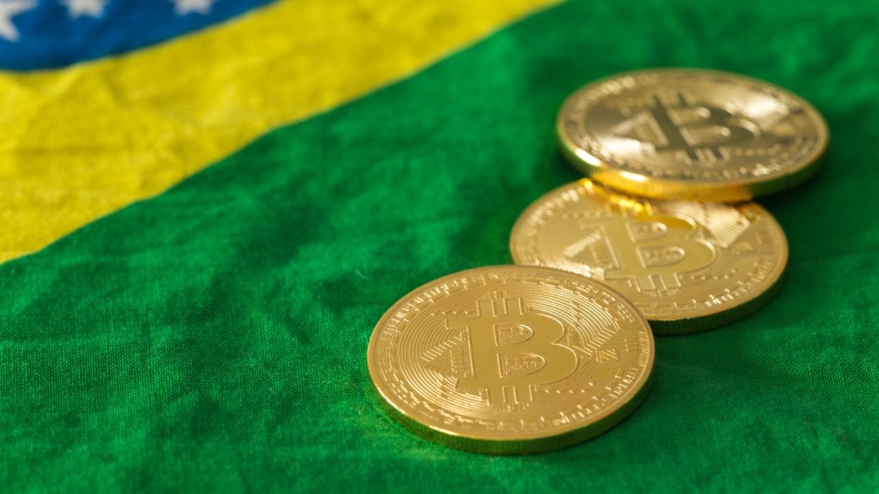 Coinbase menentang proposal regulasi stablecoin pemecah pasar di Brasil