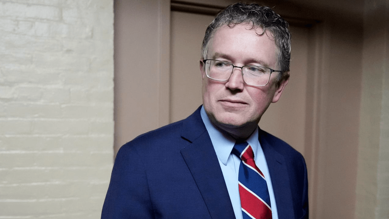 Rep. Thomas Massie Reintroduces Bill to Abolish the Federal Reserve Rep. Thomas Massie Reintroduces Bill to Abolish the Federal Reserve