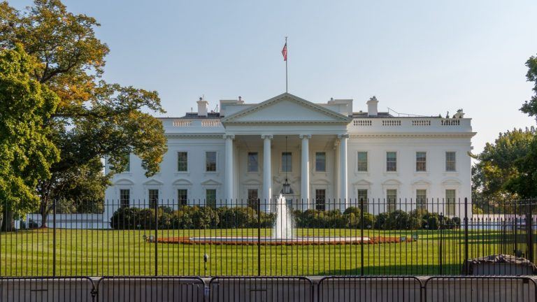 Crypto Leaders Head to Trump’s White House Summit—Will XRP, SOL, ADA Join US Crypto Reserve?