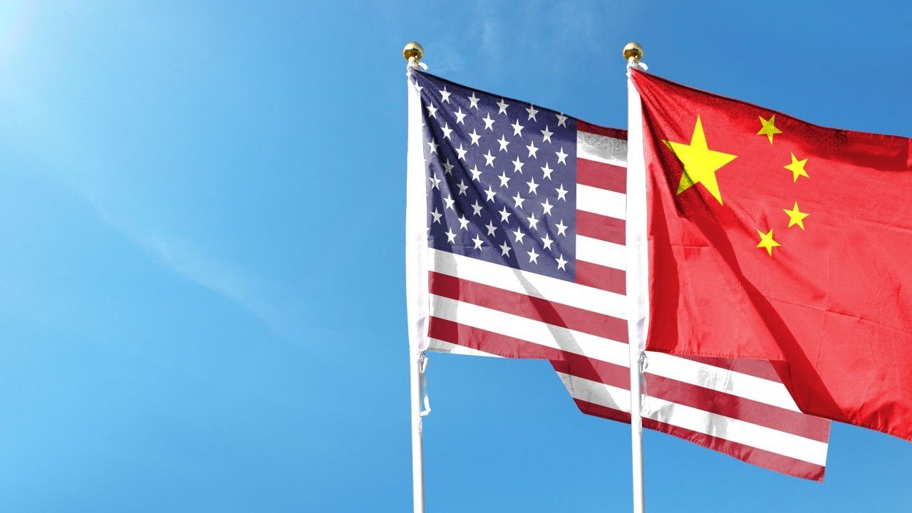 Bitcoin Inches up to $95K, but Tariff Uncertainty Persists