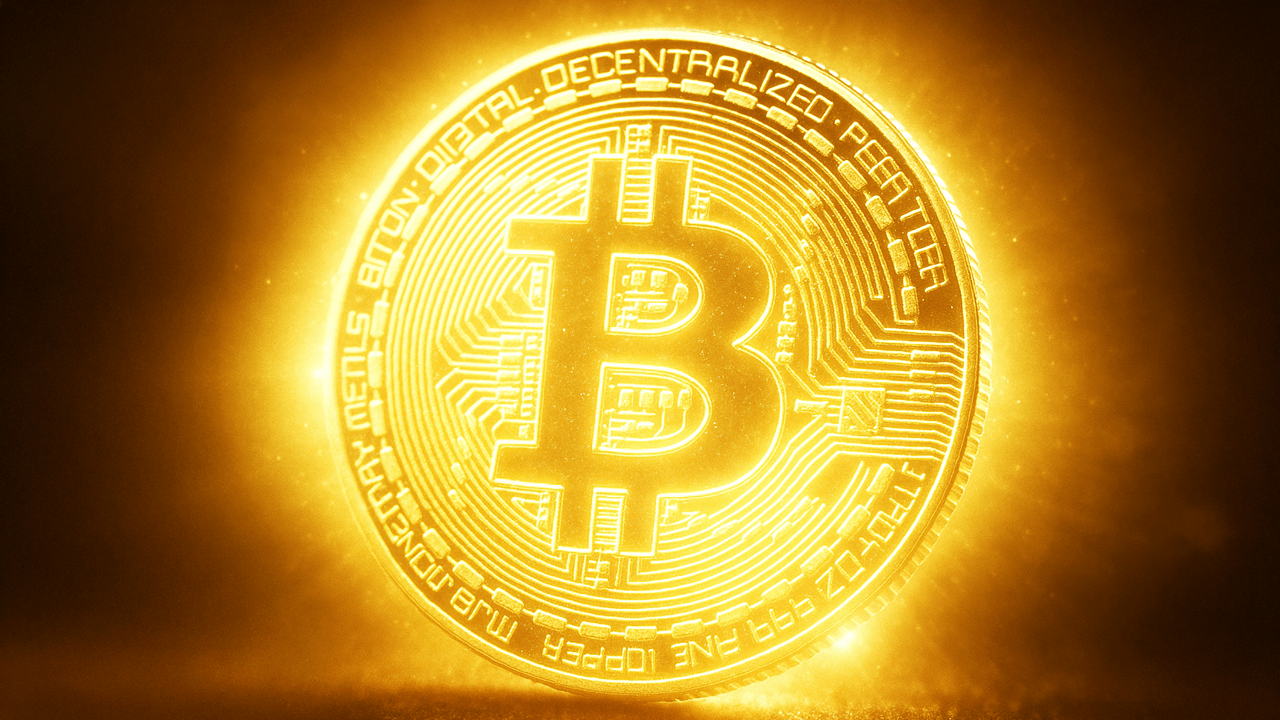 Zettahash on the Horizon: Bitcoin’s Hashrate Nears 1 ZH/s as Miners Face Squeeze Zettahash on the Horizon: Bitcoin’s Hashrate Nears 1 ZH/s as Miners Face Squeeze