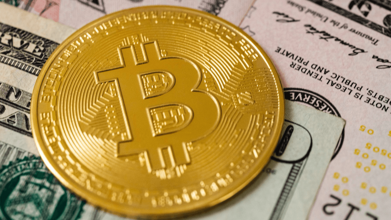 Michael Saylor’s Bitcoin Strategy Adds Another 15,355 BTC; Total Now 553,555 BTC