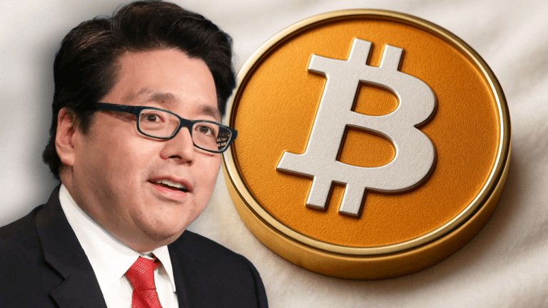 Bitcoin’s Moonshot: Fundstrat’s Tom Lee Sees M–.5M Target in Play