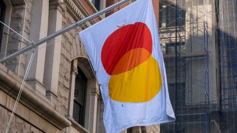 Mastercard Enables Stablecoin Use at 150M Merchants With Moonpay
