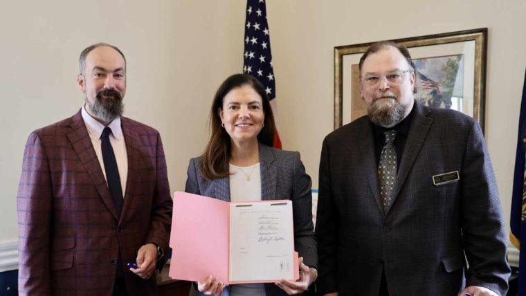 First State Bitcoin Reserve Law Passed—NH Clears Treasury to Buy Crypto