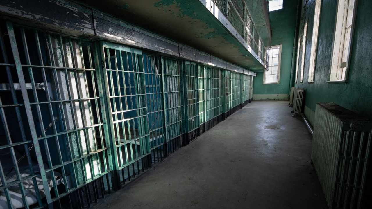 Safemoon CEO Found Guilty in Major Crypto Fraud, Could Serve 45 Years