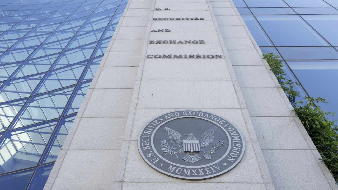 SEC Calls Wall Street Titans to DC for High-Stakes Crypto Roundtable
