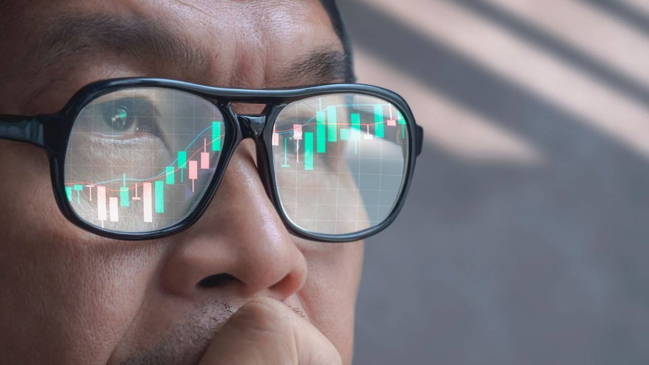 Bitcoin Edges Higher as Stock and Crypto Markets Rally