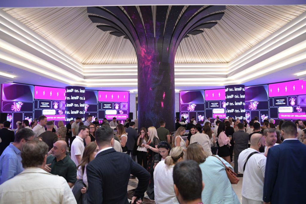 Fastex upgraded their Crypto Debit cafd. The new product is expected to launch soon.