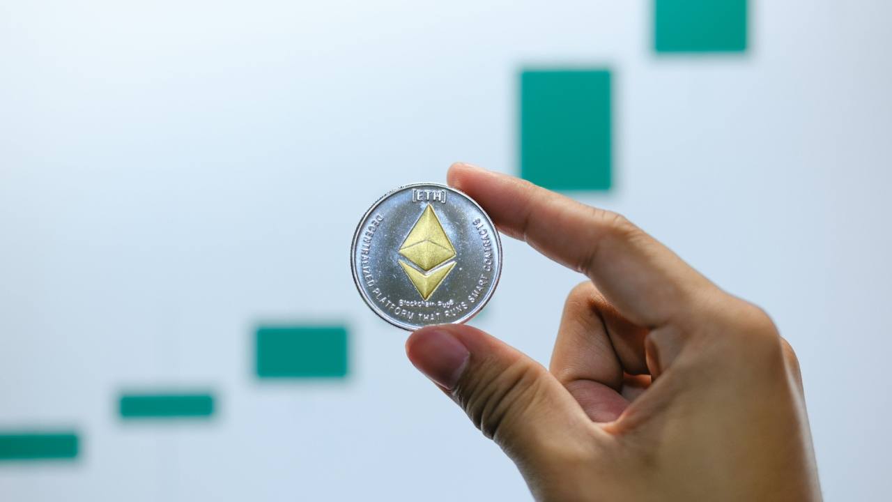 Ether ETFs Hit Record $7 Billion Trading Day While Bitcoin Outflows Continue