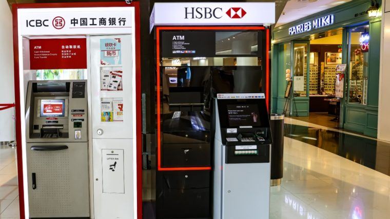 Major Banks Vie for Hong Kong’s Scarce Stablecoin Licenses