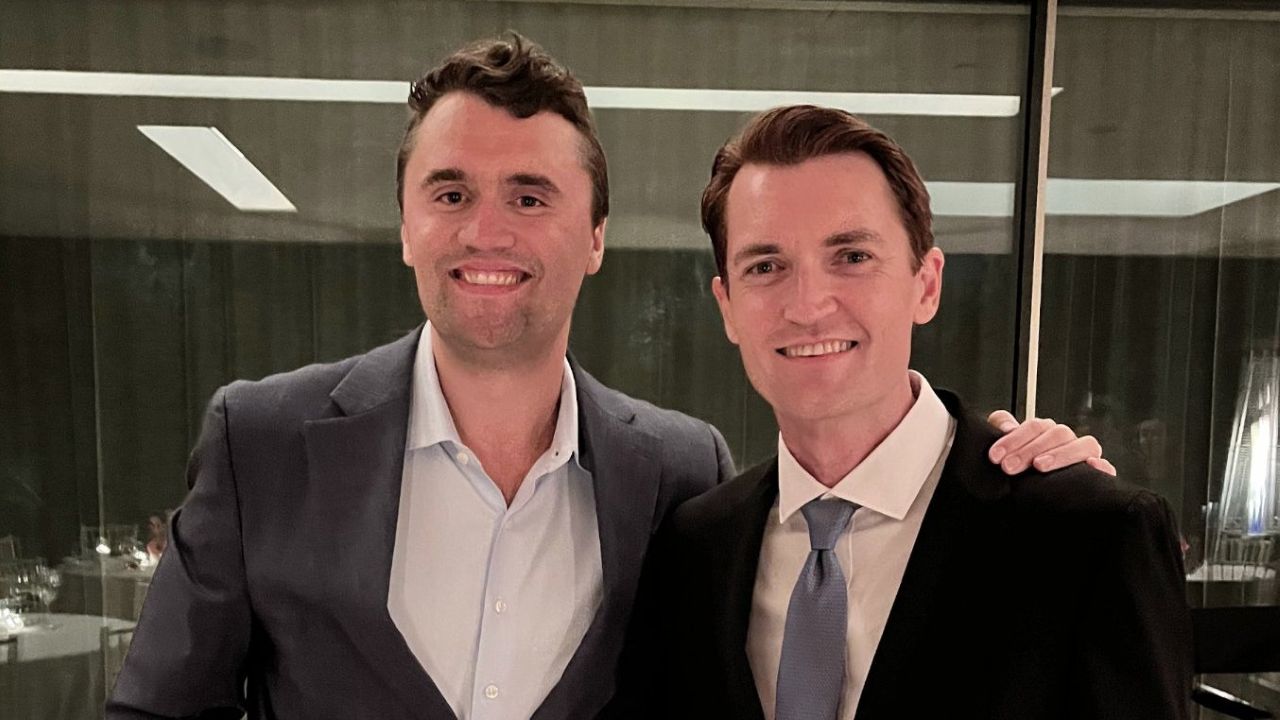 Charlie Kirk Ticho Žiadal o Milosť pre Rosa Ulbrichta Charlie Kirk Quietly Petitioned for Ross Ulbricht’s Pardon